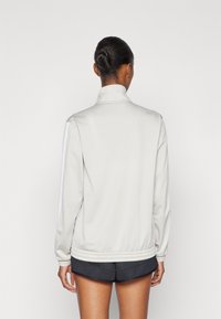 adidas Sportswear TRICOT STRIPES TRACK - Træningsjakke - alumina/white