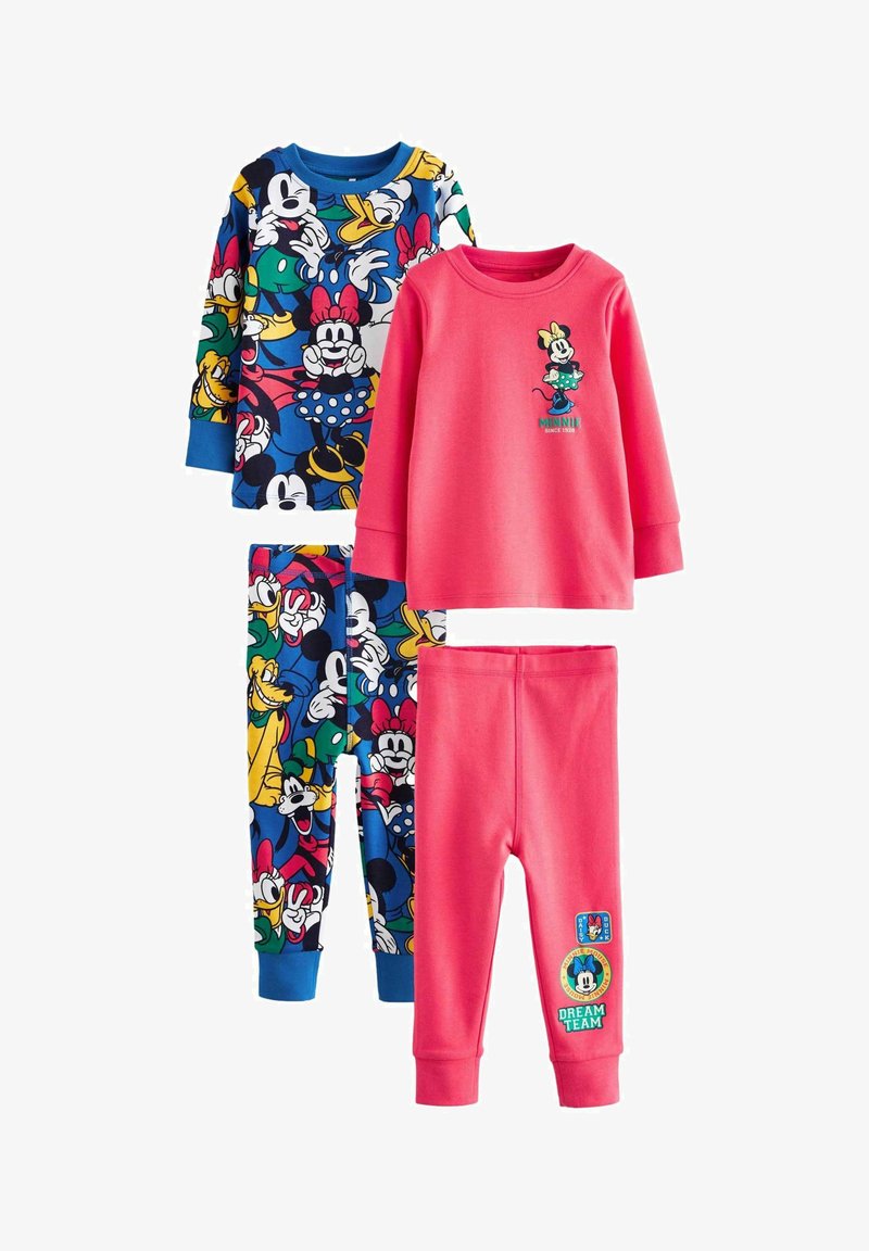 Două seturi de pijamale pentru copii: unul prezintă un model colorat cu Mickey Mouse, având mâneci lungi și pantaloni; celălalt este roz și are un grafic cu Minnie Mouse.