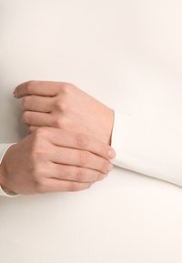 OYSHO SEAMLESS BASE LAYER - Langarmshirt - stone
