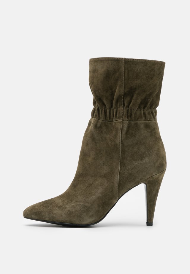 Bottines à talons hauts - kaki