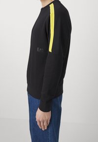 EA7 Emporio Armani Sweatshirt - black