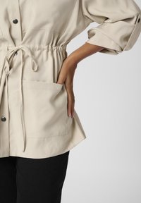 Kaffe Kevyt takki - feather gray