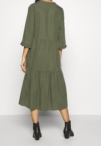 Noisy May Sukienka koszulowa