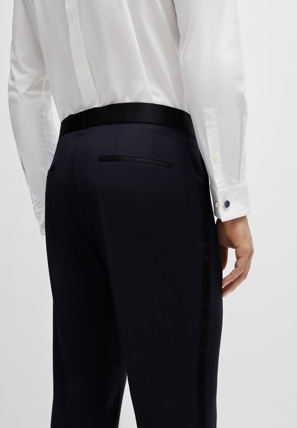 H-GENIUS-TUX - Chinos4