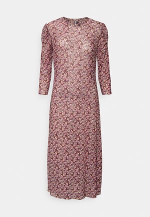 Vestido floral com mangas três quartos, de cor base roxa, apresentando um padrão denso de pequenas flores multicoloridas e um decote redondo.