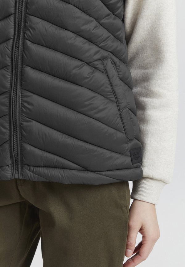 OXTelppa - Waistcoat - iron gate4