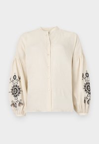 Επιλέχθηκε, ecru