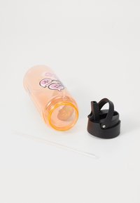 Thumbnail Image 3