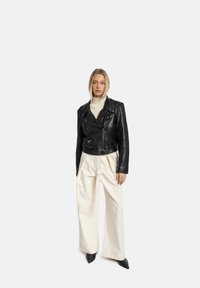 RE:DESIGNED Lederjacke - black