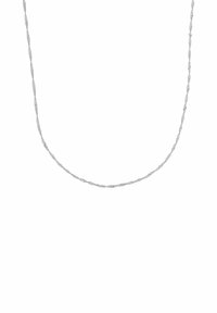 Tvinnad silverkedja med en slät yta, som har en enhetlig, cirkulär form utan ytterligare utsmyckningar eller hängen.