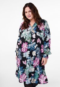 Zizzi MIT BLUMEN - Dnevna haljina - rose flower aop