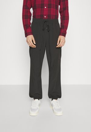Redefined Rebel PATRICK PANTS - Kapsáče - black