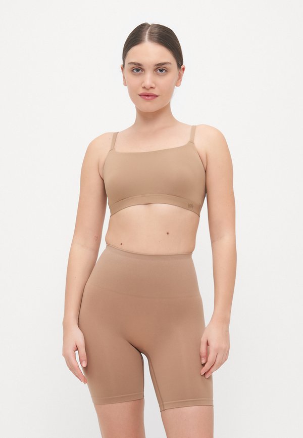 NEARLY NAKED HIGH WAIST SHORT - Shapewear - moody taupe4