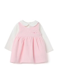 Rotes Kleid mit einem steppartigen Oberteil, kurzen Ärmeln und einem weißen Kragen. Verfügt über eine Schleifenakzentuierung und einen ausgestellten Rock. Weiche Stofftextur.