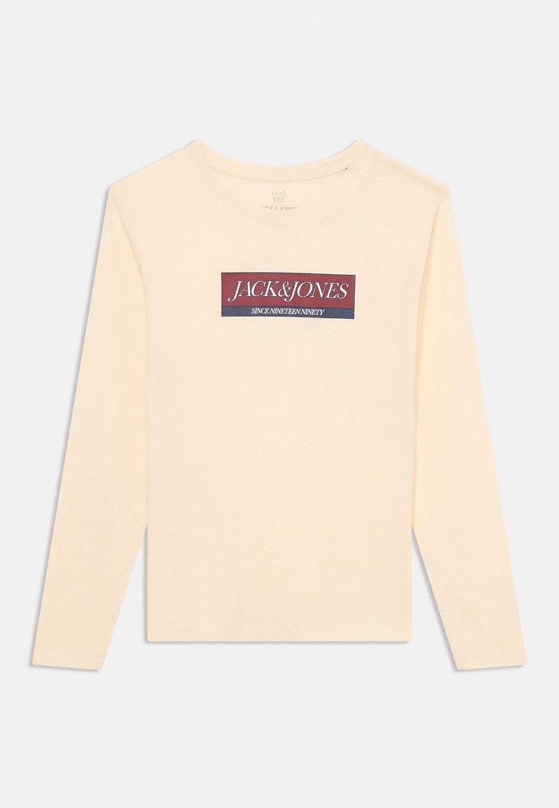 Ilgų rankovių, kreminės spalvos marškiniai, pagaminti iš medvilnės, su stačiakampiu grafiniu arku, kuriame raudoname ir tamsiai mėlyname fone parašyta "JACK & JONES".