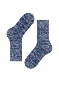 Skarpety robione na drutach w naprzemiennych odcieniach niebieskiego i szarego. Teksturalny wzór z wzmocnioną piętą i palcami dla większej trwałości.