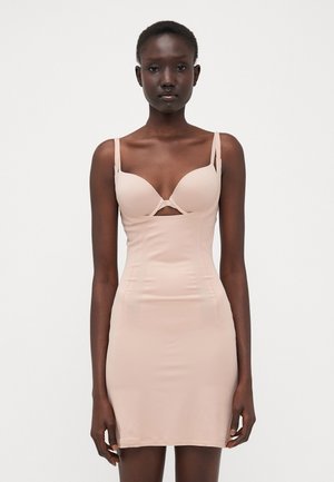 MAGIC Bodyfashion DREAM SHAPER DRESS - Sťahovacia bielizeň - cappuccino