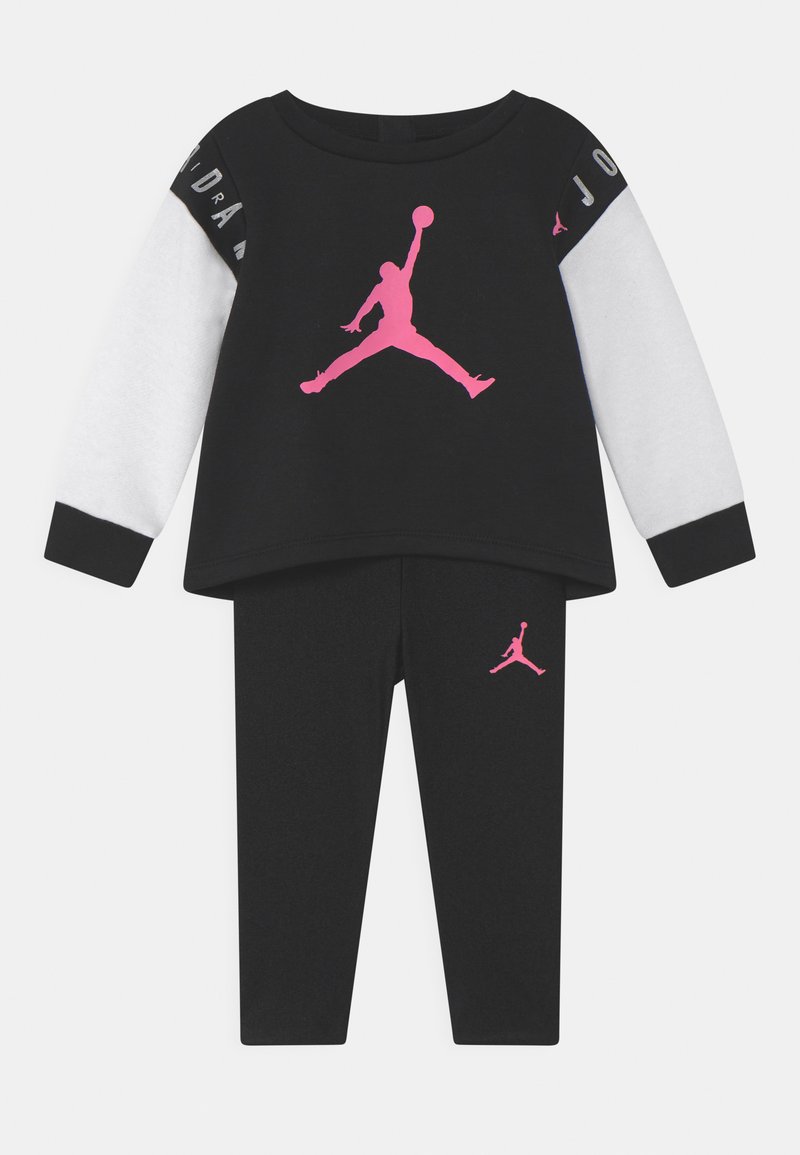 Jordan HOLIDAY SHINE UNISEX SET Tracksuit black Zalando.ie