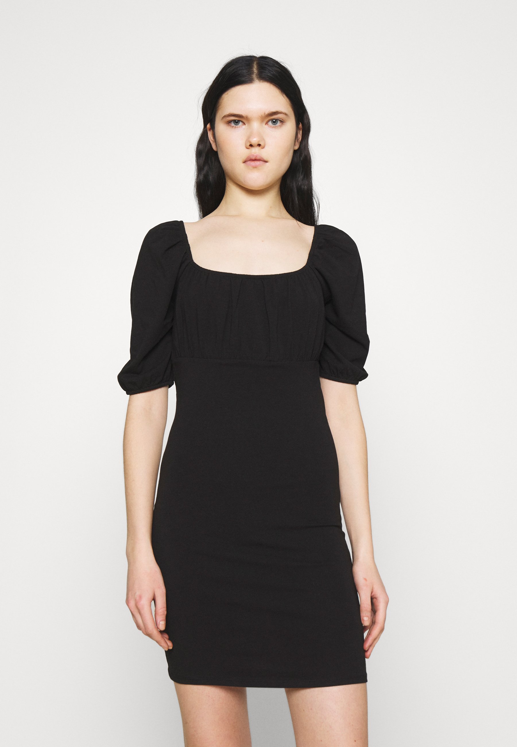 Damen ONLLIVE LOVE 2/4 SHORT DRESS - Jerseykleid Damen ONLLIVE LOVE 2/4 SHORT DRESS - Jerseykleid