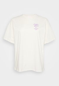 Hvit bomull T-skjorte med korte ermer. Har et lilla palmetre-grafikk og teksten "SUNSHINE CLUB" på venstre bryst. Enkelt design.