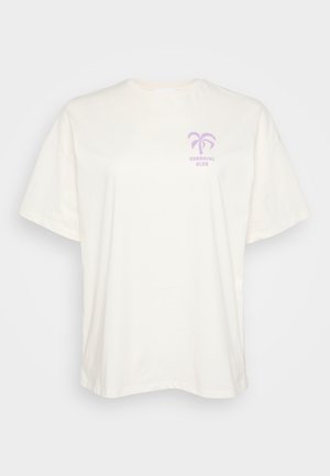 Weisses Baumwoll-T-Shirt mit kurzen Ärmeln. Mit einem lila Palmen-Graphic und dem Text "SUNSHINE CLUB" auf der linken Brust. Schlichtes Design.