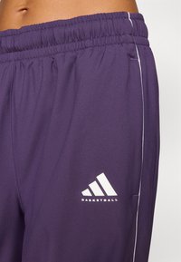 adidas Performance CRAZYLITE ciemnoliliowy