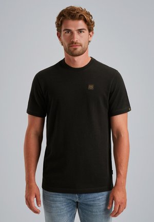 Zwarte katoenen t-shirt met een ronde halslijn en korte mouwen. Voorzien van een klein logo-opdruk op de borst en gestikte details op de mouwen.
