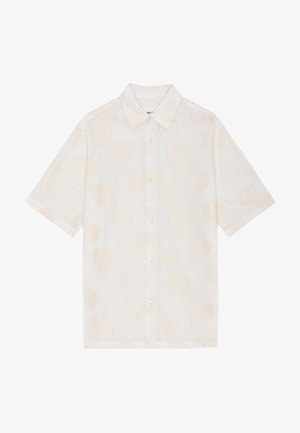 Short-sleeve shirt in white fabric with a textured shell pattern. Features a collar and five buttons down the front. Lightweight design.