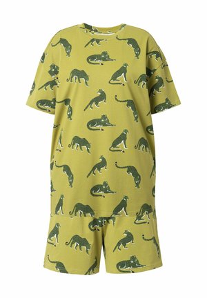 Set di abbigliamento da casa in cotone verde caratterizzato da una vestibilità comoda, maniche corte e pantaloni corti, decorato con un motivo stampato di animali ripetuto.