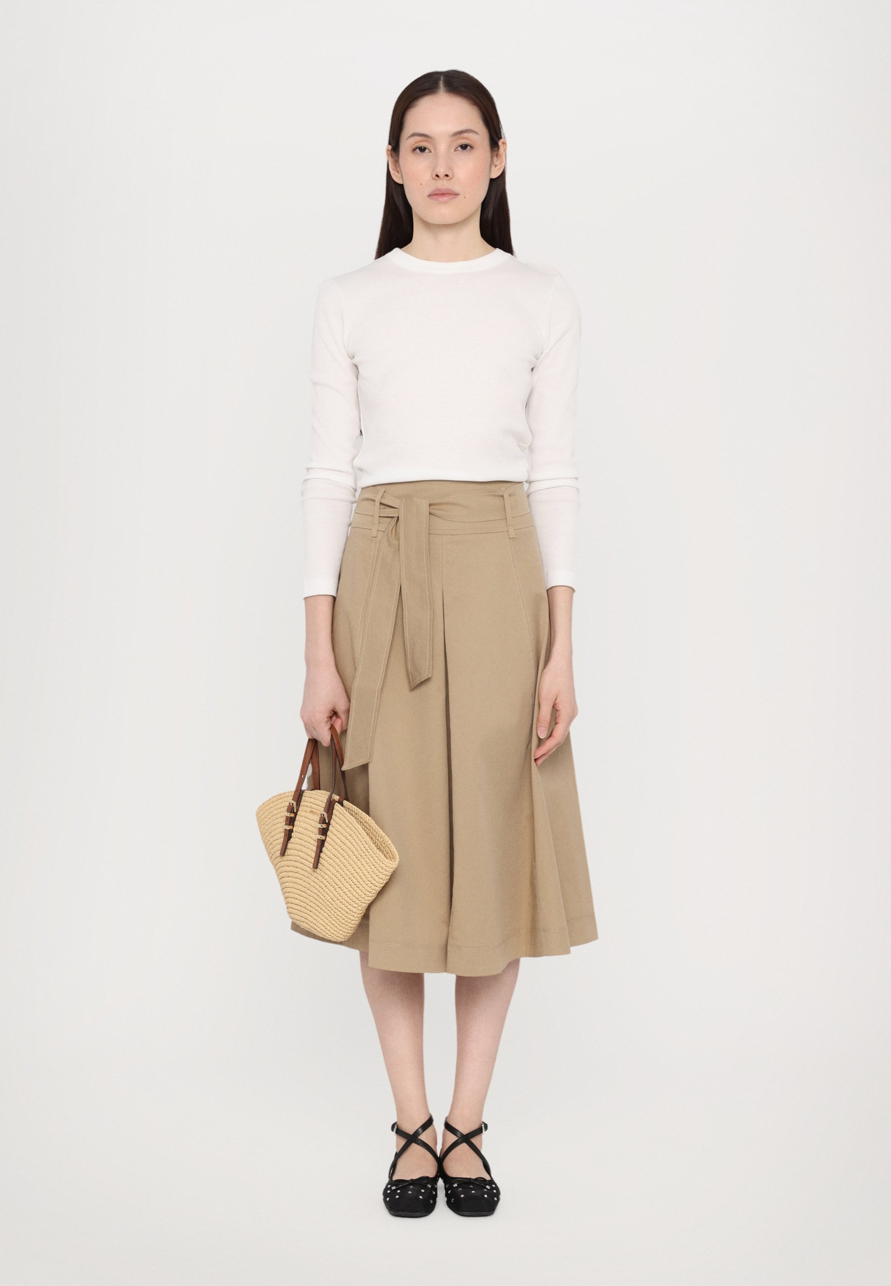MICHAEL Michael Kors ISA TOTE - Handbag - nat/lugg/beige 