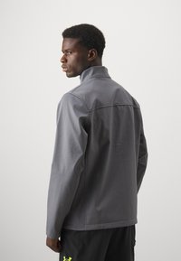 Under Armour SHIELD JACKET - Veste softshell - castlerock/black