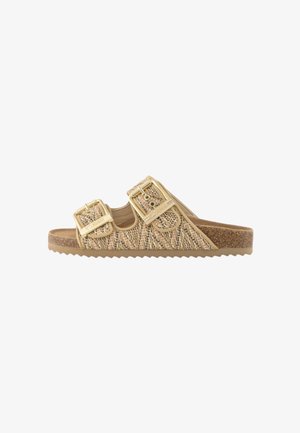 Sandalo beige intrecciato slip-on con due fibbie dorate regolabili e plantare in sughero con suola in gomma scanalata.