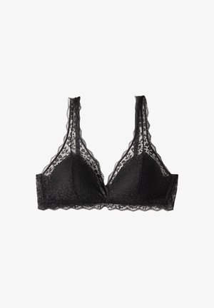 Czarny koronkowy biustonosz z trójkątnymi miseczkami, falbaniastymi krawędziami i szerokimi koronkowymi ramiączkami. Miękki materiał z kwiatowym wzorem.