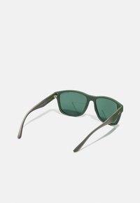 Armani Exchange Päikeseprillid - matte green