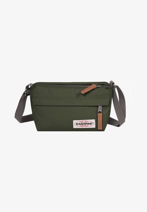 Olivengroene Eastpak schoudertas met twee ritsvakken en verstelbare grijze band, met leren ritstrekkers.