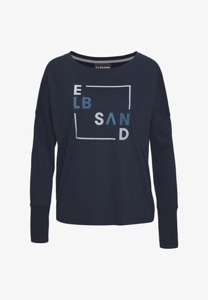 Tamnoplava košulja dugih rukava od mekog materijala, s grafičkim otisak imenom brenda "ELBSAND" u kontrastnim bojama.