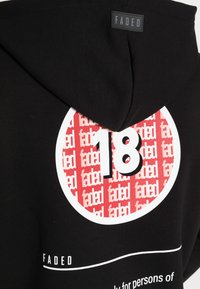 FADED Mikina s kapucí - black