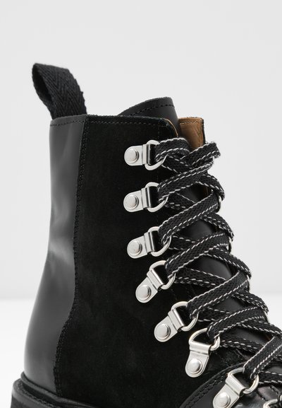 Grenson NANETTE - Botas de tornozelo com plataforma - black