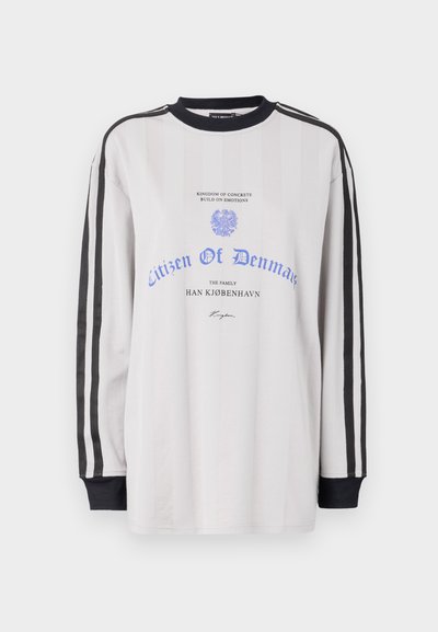 Han Kjøbenhavn FOOTBALL LONG SLEEVE TEE - Tops ar garām piedurknēm - light grey