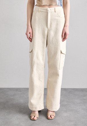 HEALY PANTS - Cargo hlače - off white