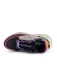 MUNICH DORO FW23 - Zapatillas - rosa