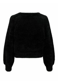 Czarny sweter w formie topu z puszystą teksturą, szerokimi rękawami i ściągaczem u dołu. Tył ma prosty, nieozdobiony design.