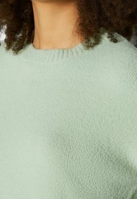 Bershka Stickad tröja - evergreen