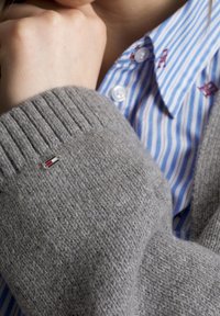 Tommy Hilfiger Sweter