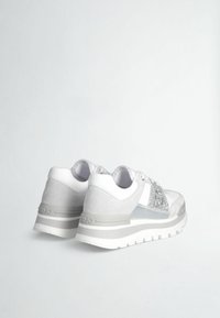 LIU JO WITH GLITTER - Sneakers basse - silver colour