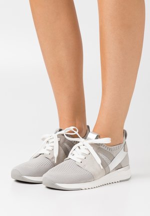 Caprice LACE UP - Trainers - light grey