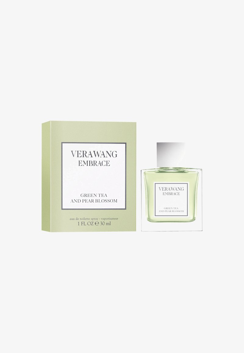 Vera Wang Embrace parfymsetet innehåller en genomskinlig glasflaska med ett silverlock och en ljusgrön låda, märkt "Grönt te och päronblomma."