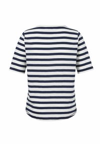 Gestreiftes T-Shirt in Marineblau und Weiß mit kurzen Ärmeln, rundem Ausschnitt, weichem Baumwollmaterial und einem leicht abgerundeten Saum auf der Rückseite.