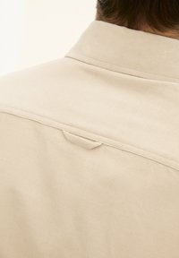 Oscar Jacobson Camicia - almond beige