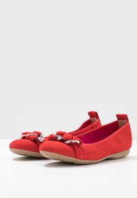 Marco Tozzi Ballet pumps - red